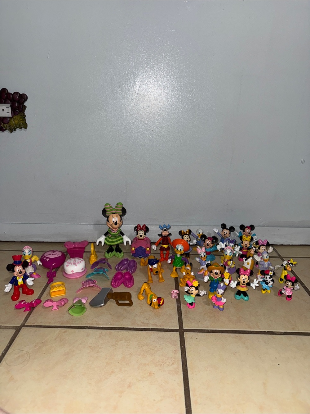 Disney Mickey & Minnie Mouse Friends Toy Figures Lot Bundle